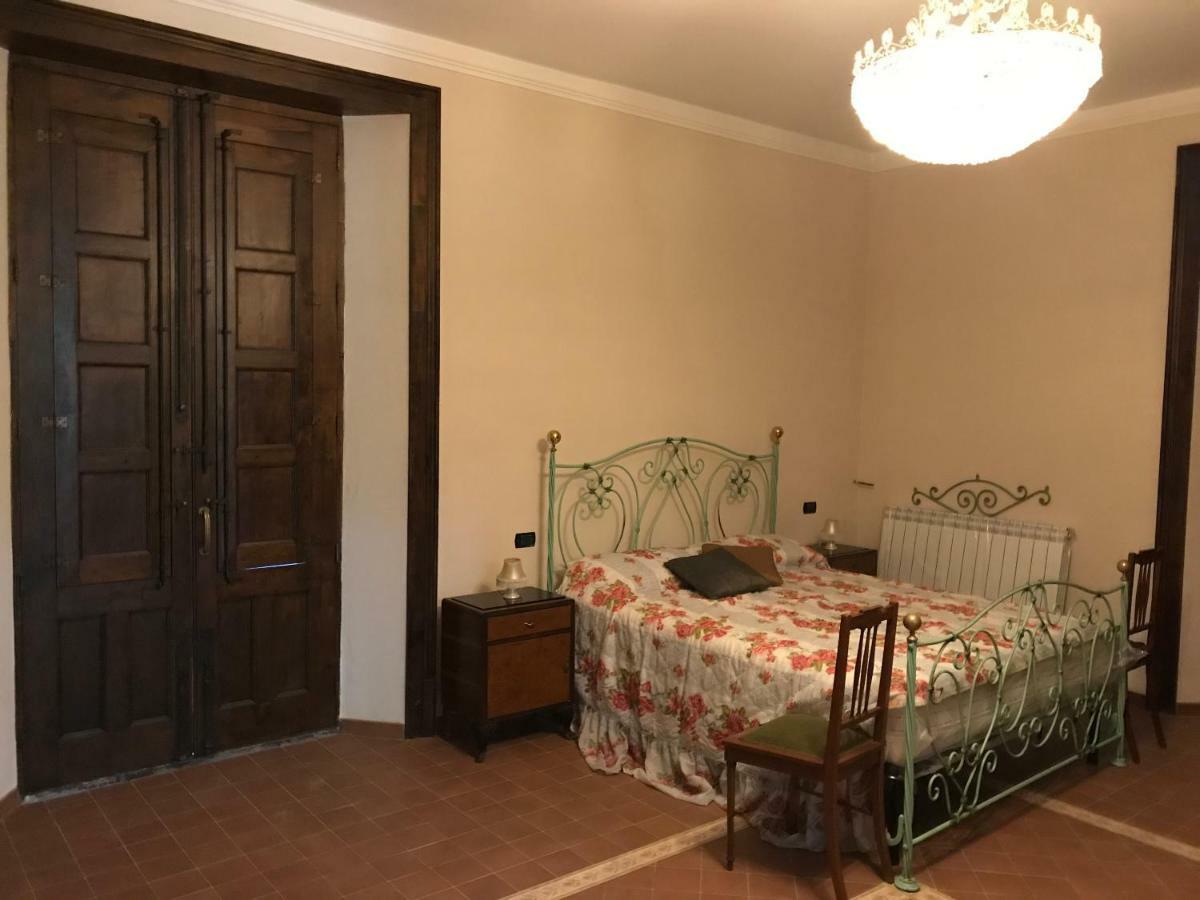 Agriturismo Sole Di Sicilia Randazzo Eksteriør billede